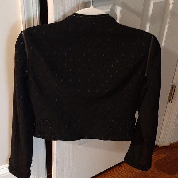 Jacket - Picture 5 of 5